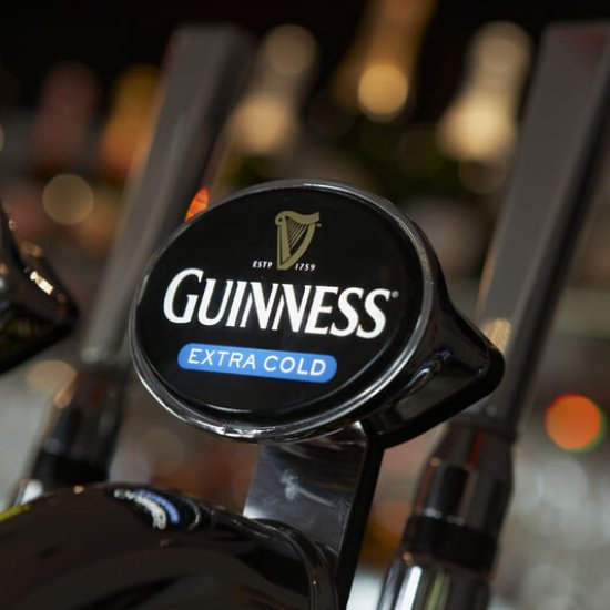 Guinness Tassen